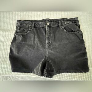 American Eagle Black Denim Shorts- 16